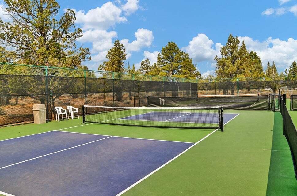 Eagle Crest - Residential