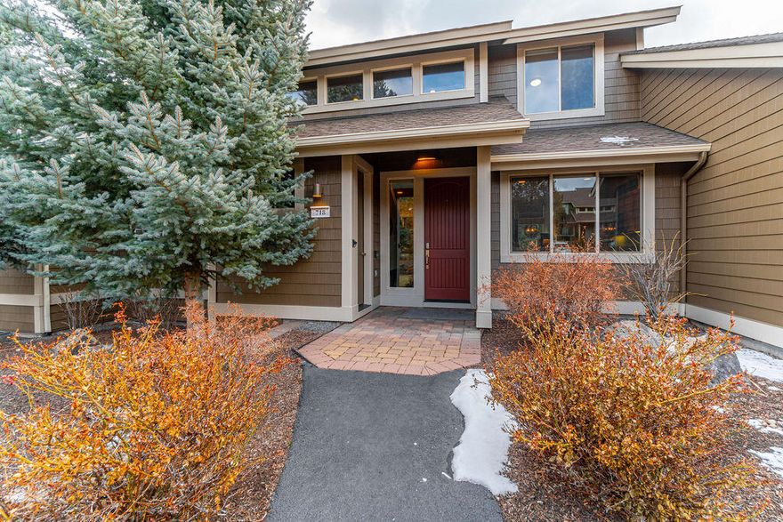 Fantastic opportunity to own a beautiful, sunny & spacious fully furnished townhome in amazing Eagle Crest.  The vaulted great room has a wall of windows overlooking the creek & beautifully landscaped common area. The kitchen is generous with beautiful cherry cabinets and granite counter tops. The primary suite on the main floor faces the back patio with bath that has a double sink vanity & shower. Upstairs is an open bonus space, 2 spacious bedrooms and a full bath.  The unit sleeps at least 8.  Eagle Crest does allow short term rentals.  This unit is very close to the Lakeside fitness center, pool, pickle balls courts in the west area of Eagle Crest.  There are miles of walking & biking trails, plus it is close to many other public hiking areas.  This is a very fun resort to own a 2nd home, retirement home, or a short term rental.  Don't miss out on this amazing unit.