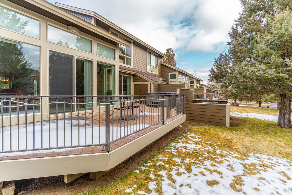 Eagle Crest - Residential