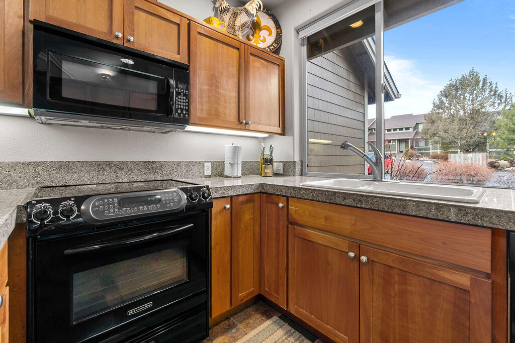 Eagle Crest - Residential