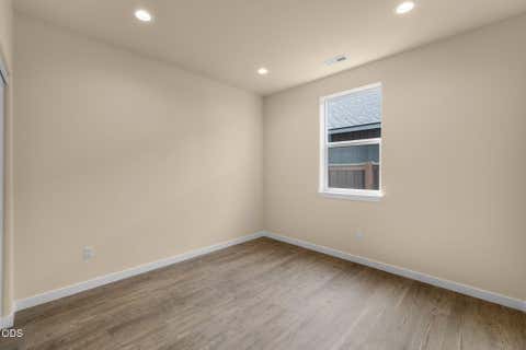 Tiny photo for 436 SE Stearns Road, Prineville, OR 97754 (MLS # 220227242)