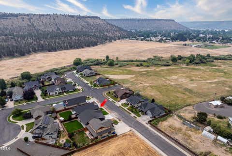 Tiny photo for 436 SE Stearns Road, Prineville, OR 97754 (MLS # 220227242)