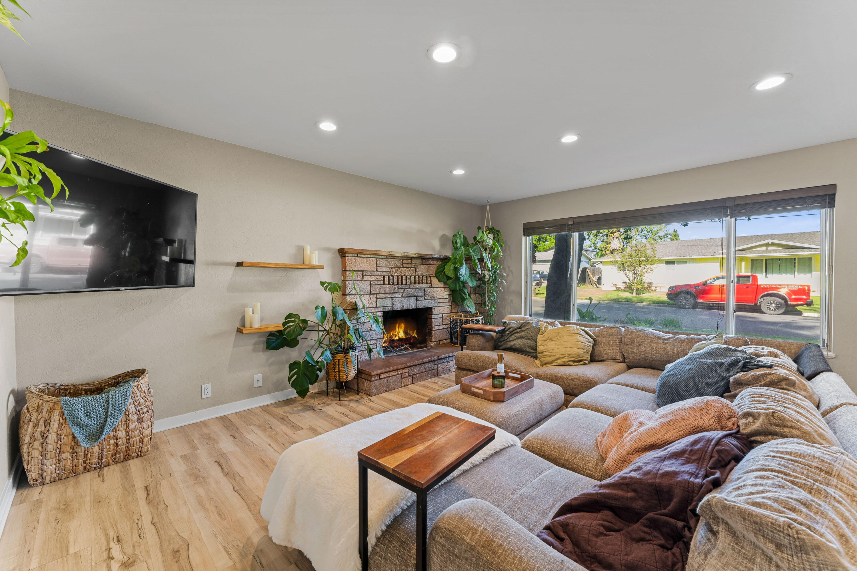 922 SW Spruce Street