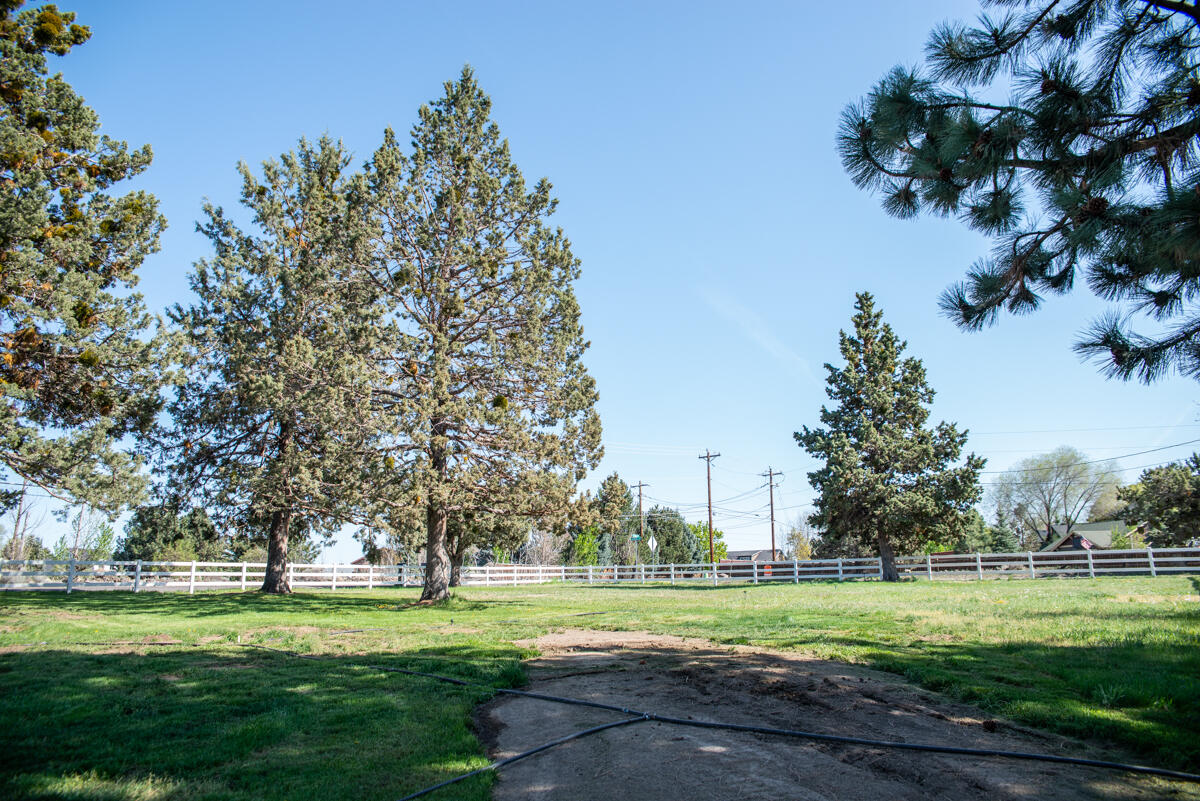 62725 Eagle Road