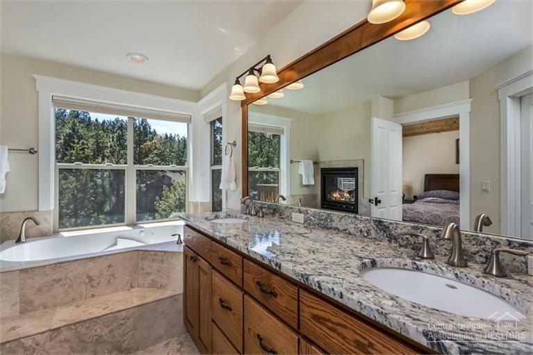 Awbrey Glen - Residential