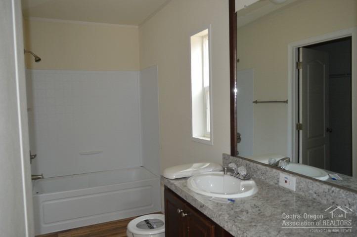 Ponderosa Pines East - Residential