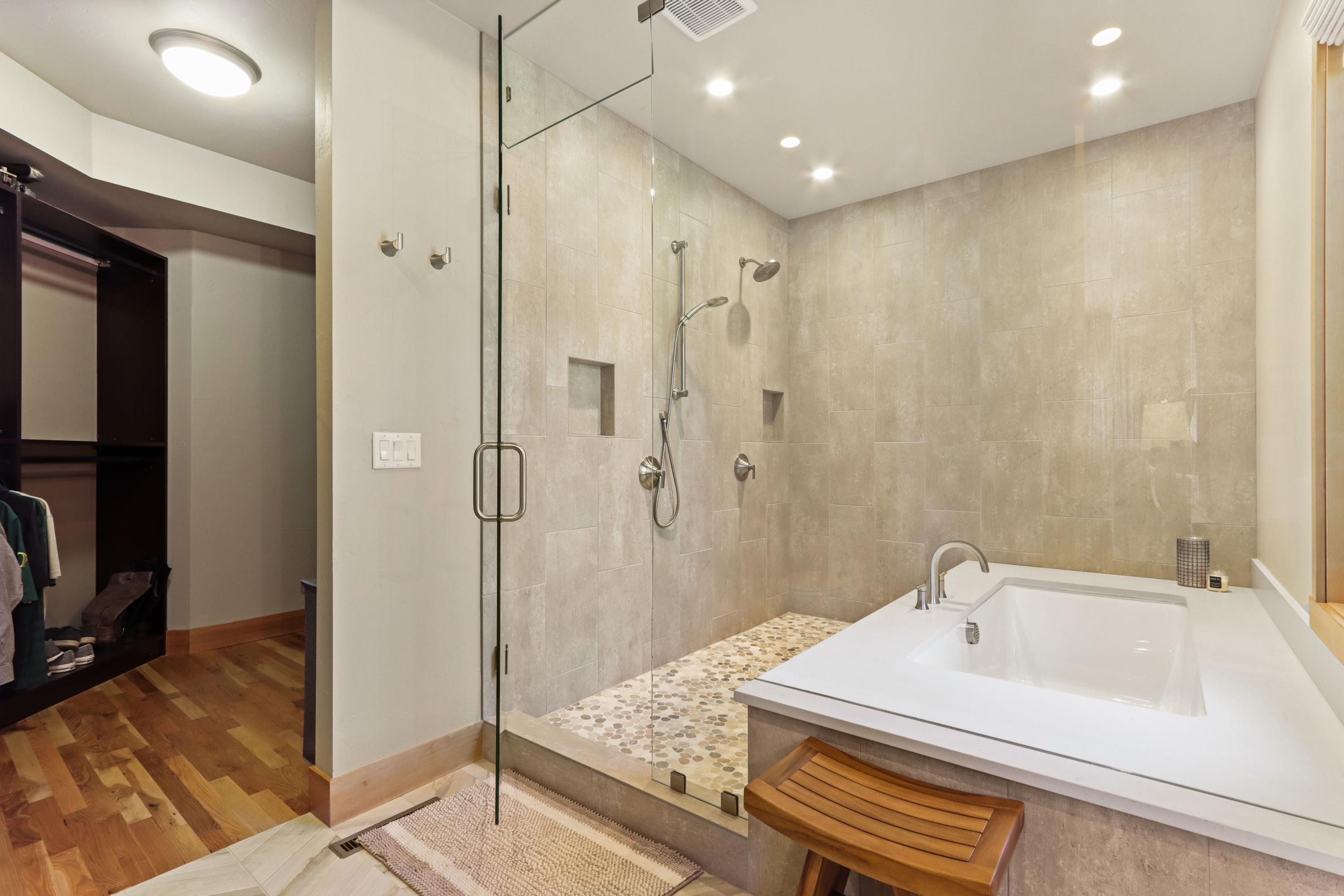 Fall River Estate - Residential