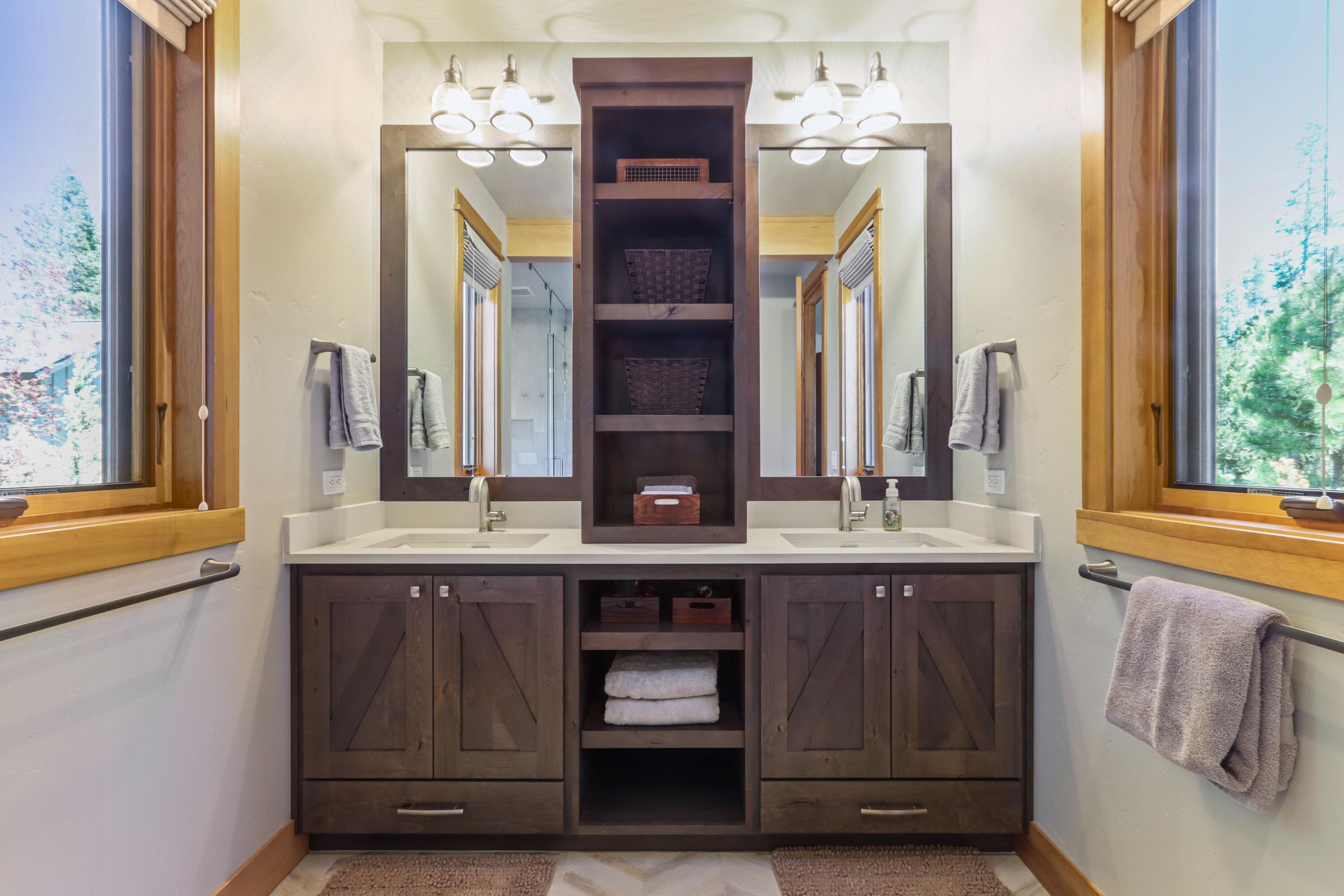 Fall River Estate - Residential