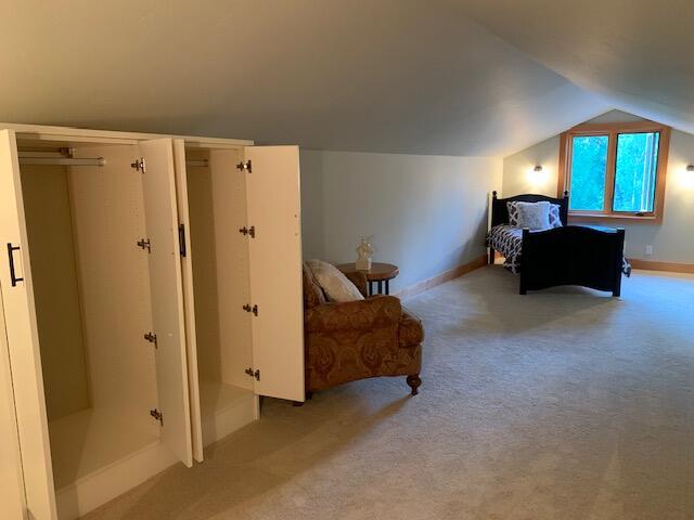 Fall River Estate - Residential