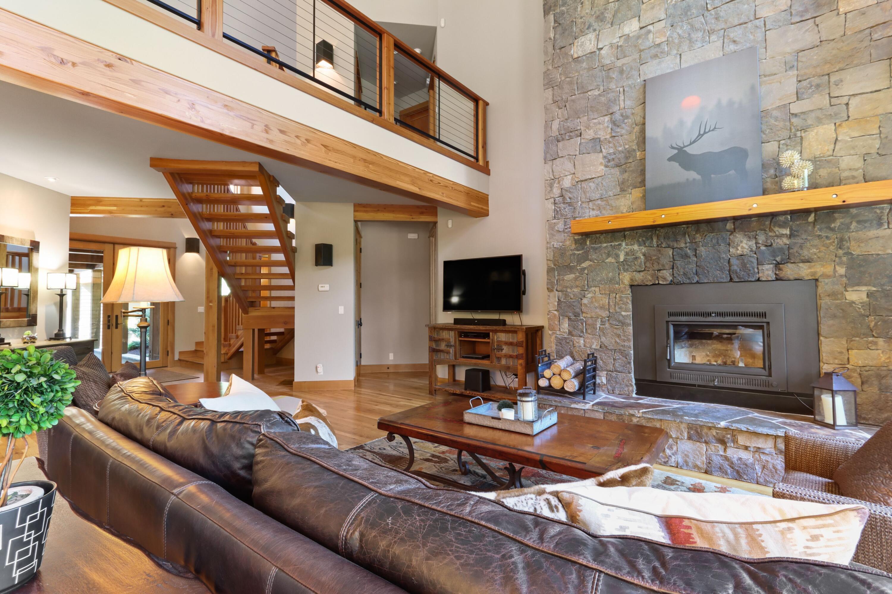 Fall River Estate - Residential