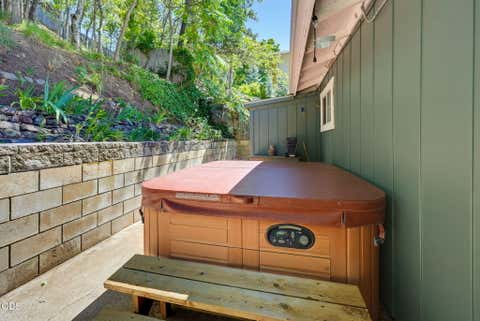 Tiny photo for 492 Herbert Street, Ashland, OR 97520 (MLS # 220224331)