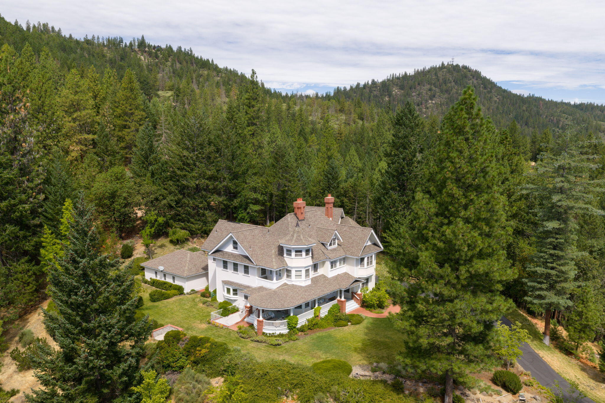 Suncrest Estates - Residential