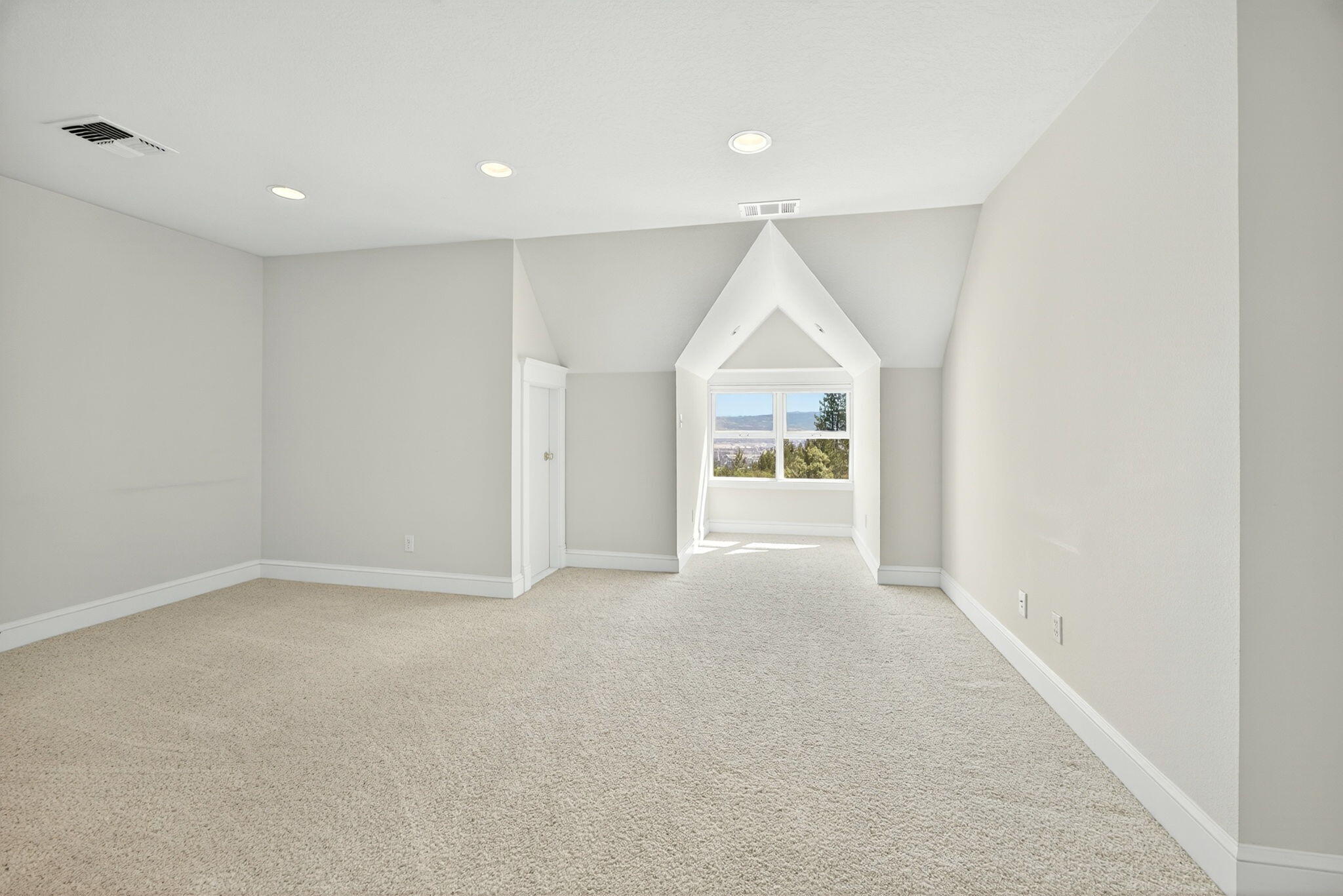 Suncrest Estates - Residential