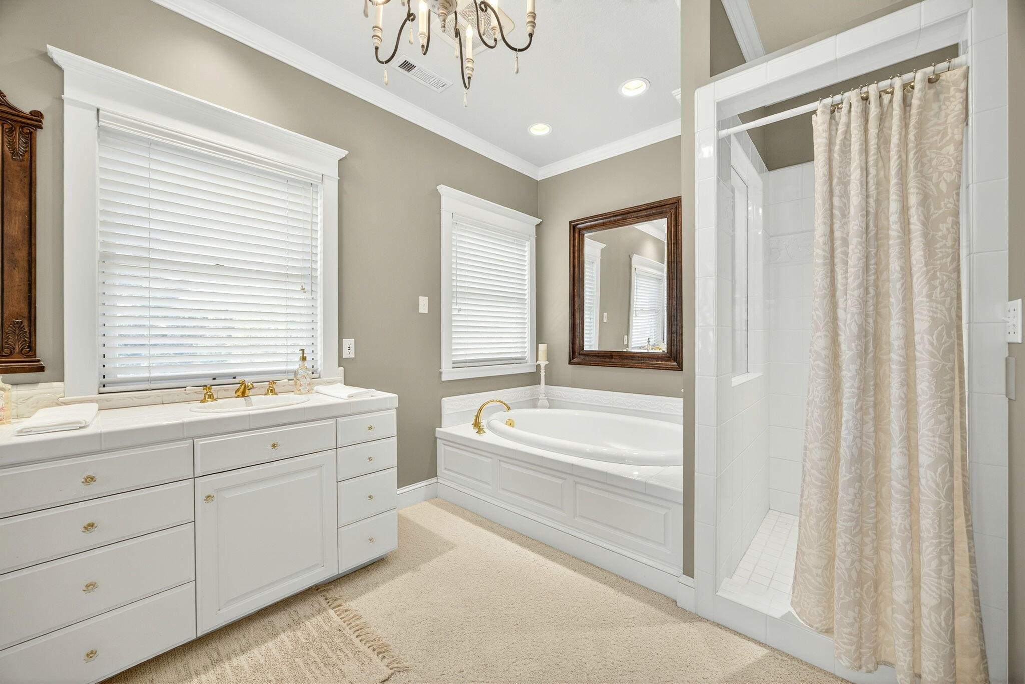 Suncrest Estates - Residential