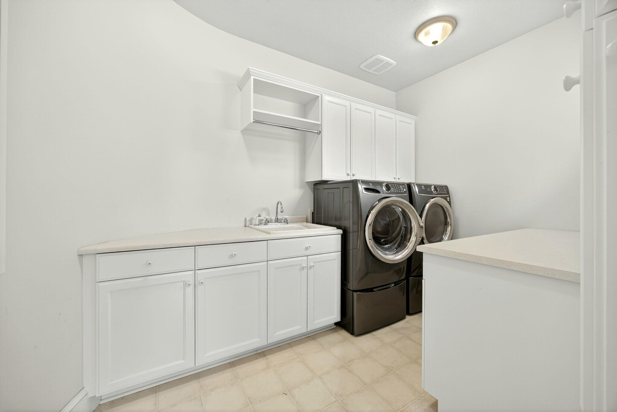 Suncrest Estates - Residential