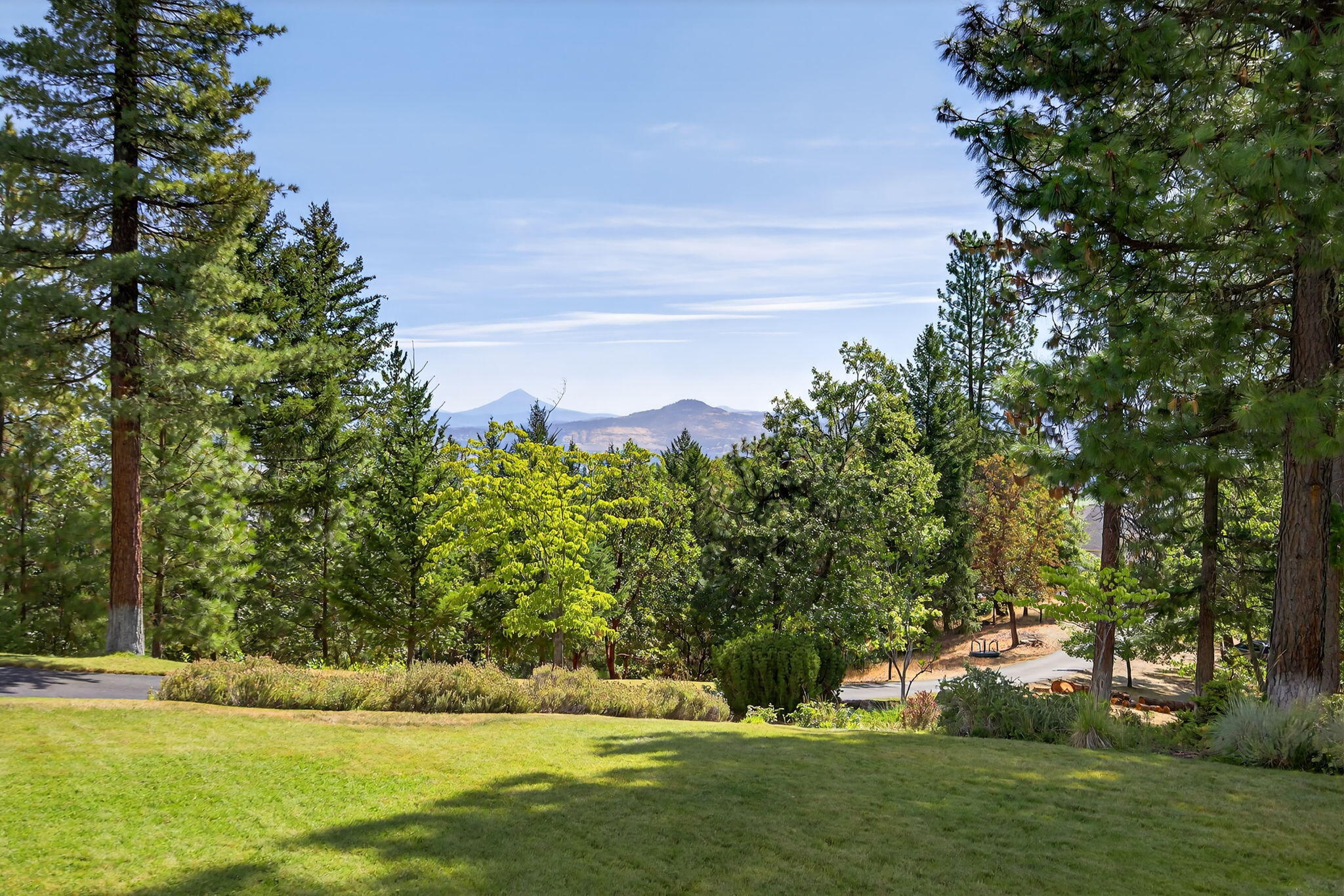 Suncrest Estates - Residential