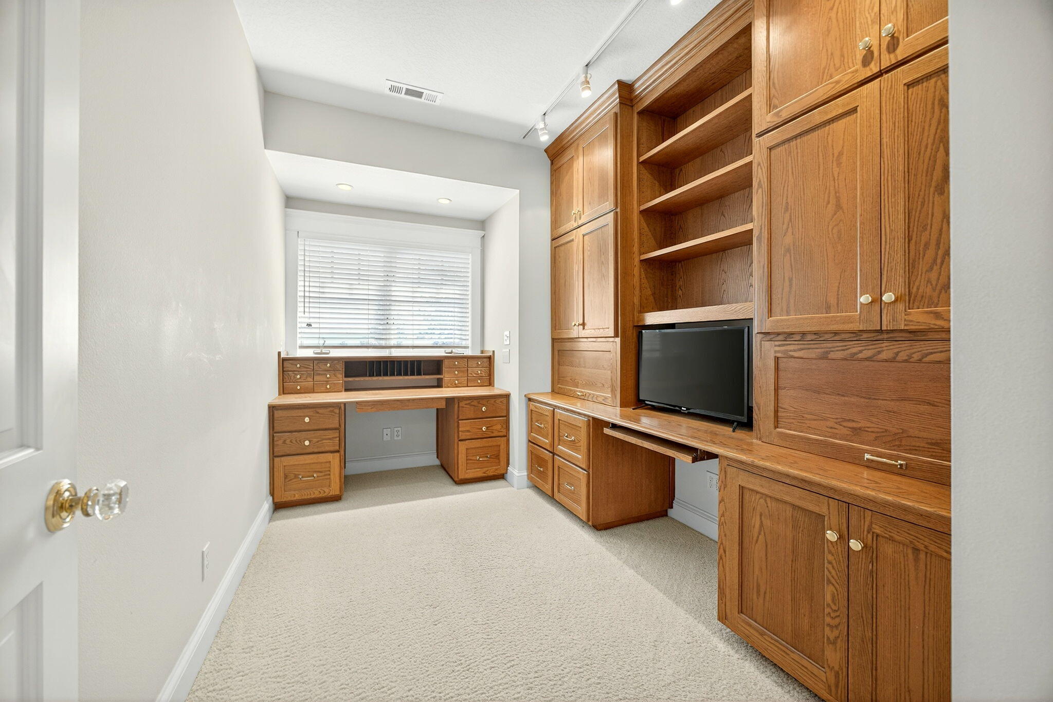 Suncrest Estates - Residential