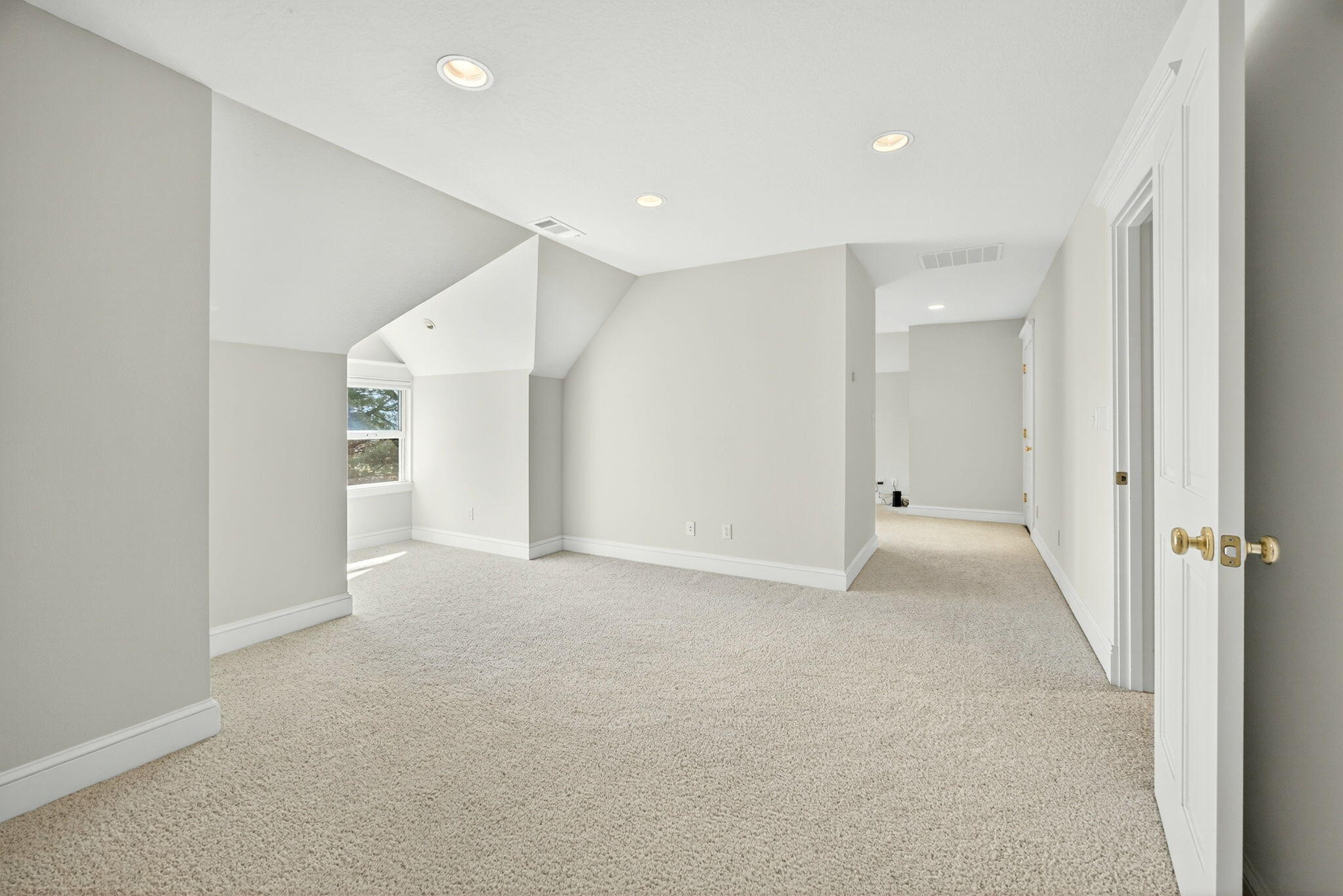 Suncrest Estates - Residential