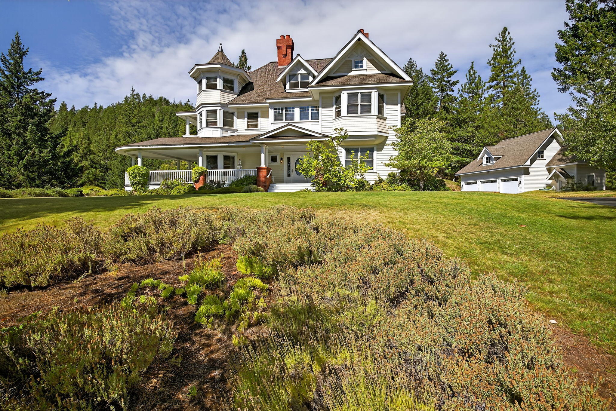 Suncrest Estates - Residential