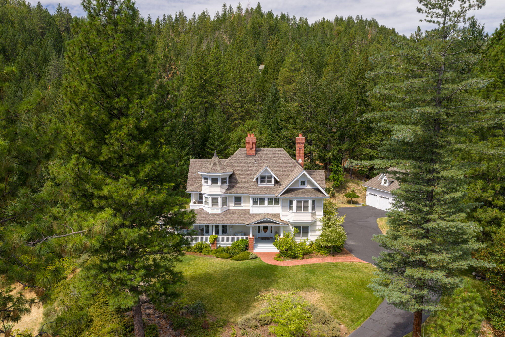 Suncrest Estates - Residential