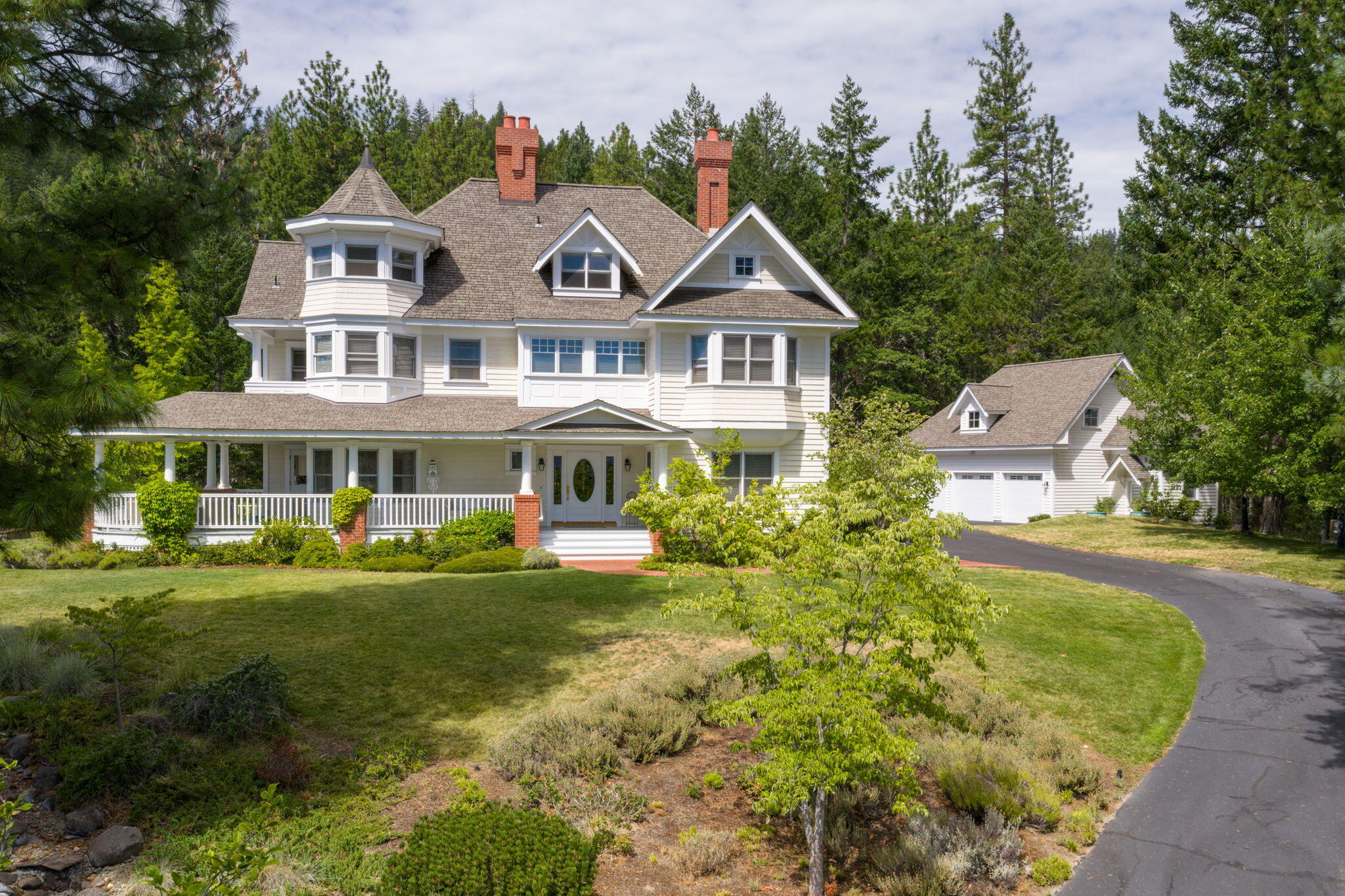 Suncrest Estates - Residential