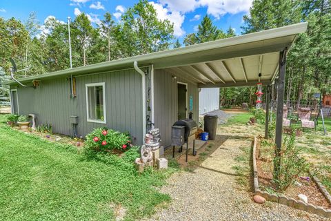 Tiny photo for 5461 Riverbanks Road, Grants Pass, OR 97527 (MLS # 220214989)