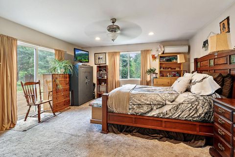 Tiny photo for 5461 Riverbanks Road, Grants Pass, OR 97527 (MLS # 220214989)