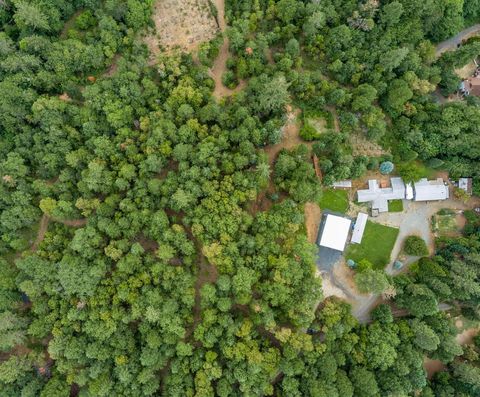 Tiny photo for 5461 Riverbanks Road, Grants Pass, OR 97527 (MLS # 220214989)