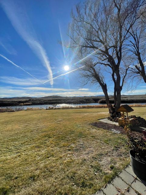 Tiny photo for 192 W Court Drive, Merrill, OR 97633 (MLS # 220212786)