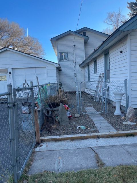 Tiny photo for 192 W Court Drive, Merrill, OR 97633 (MLS # 220212786)