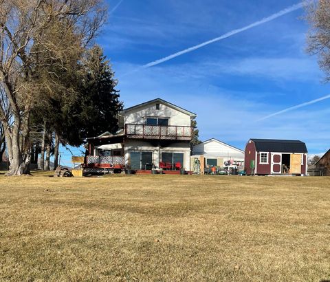 Tiny photo for 192 W Court Drive, Merrill, OR 97633 (MLS # 220212786)