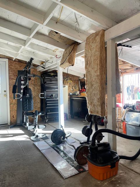 Tiny photo for 192 W Court Drive, Merrill, OR 97633 (MLS # 220212786)