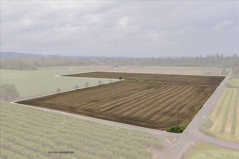Tiny photo for 0 S Fawver Road, Canby, OR 97013 (MLS # 220221749)
