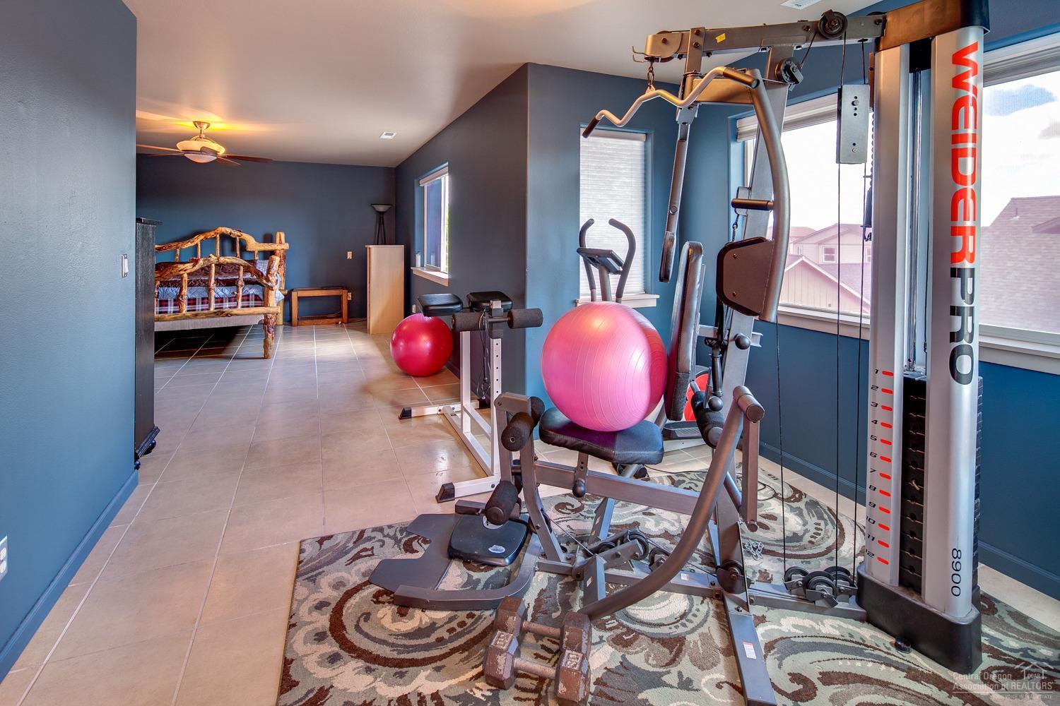 Ni Lah Sha Village - Residential