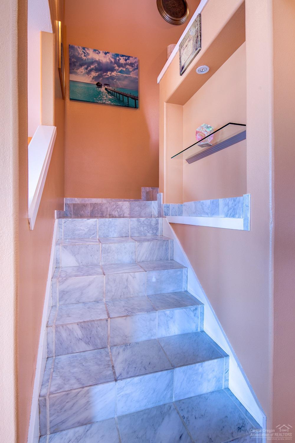 Ni Lah Sha Village - Residential