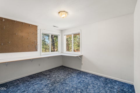 Tiny photo for 8320 Blackwell Road, Central Point, OR 97502 (MLS # 220223238)
