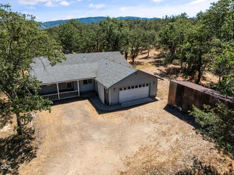 Photo of 8320 Blackwell Road, Central Point, OR 97502 (MLS # 220223238)