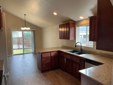 Tiny photo for 760 Nicholas Lee Drive, Medford, OR 97501 (MLS # 220211201)