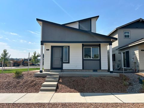 4129 SW Pumice Avenue 103 Redmond OR 97756