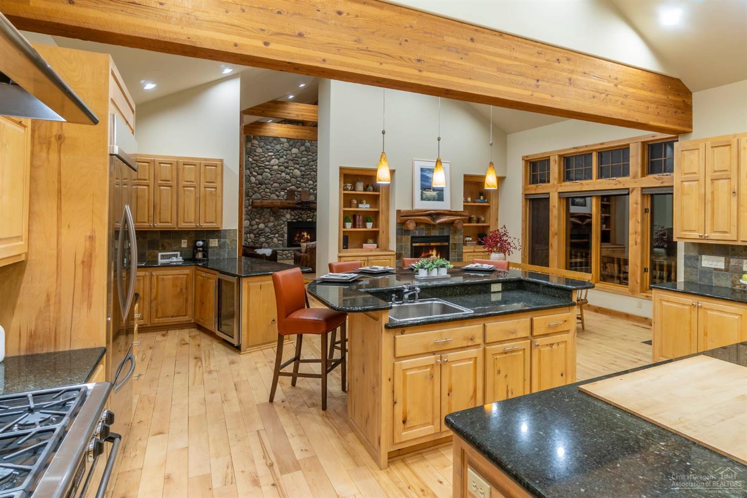 Sun Cloud Estate - Residential