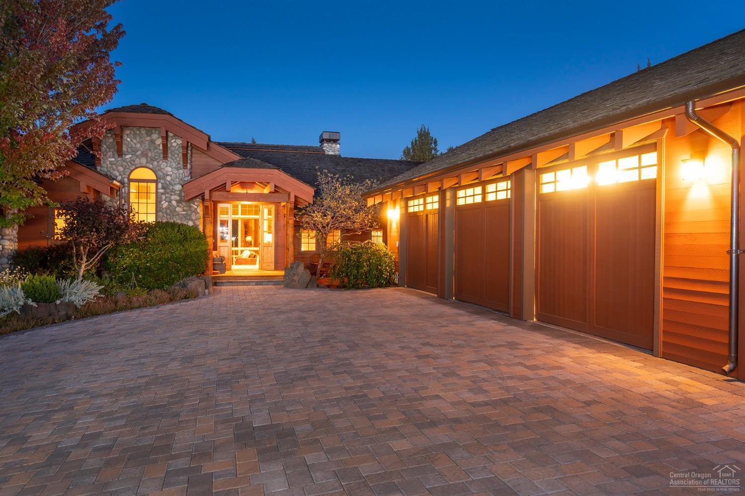 Sun Cloud Estate - Residential