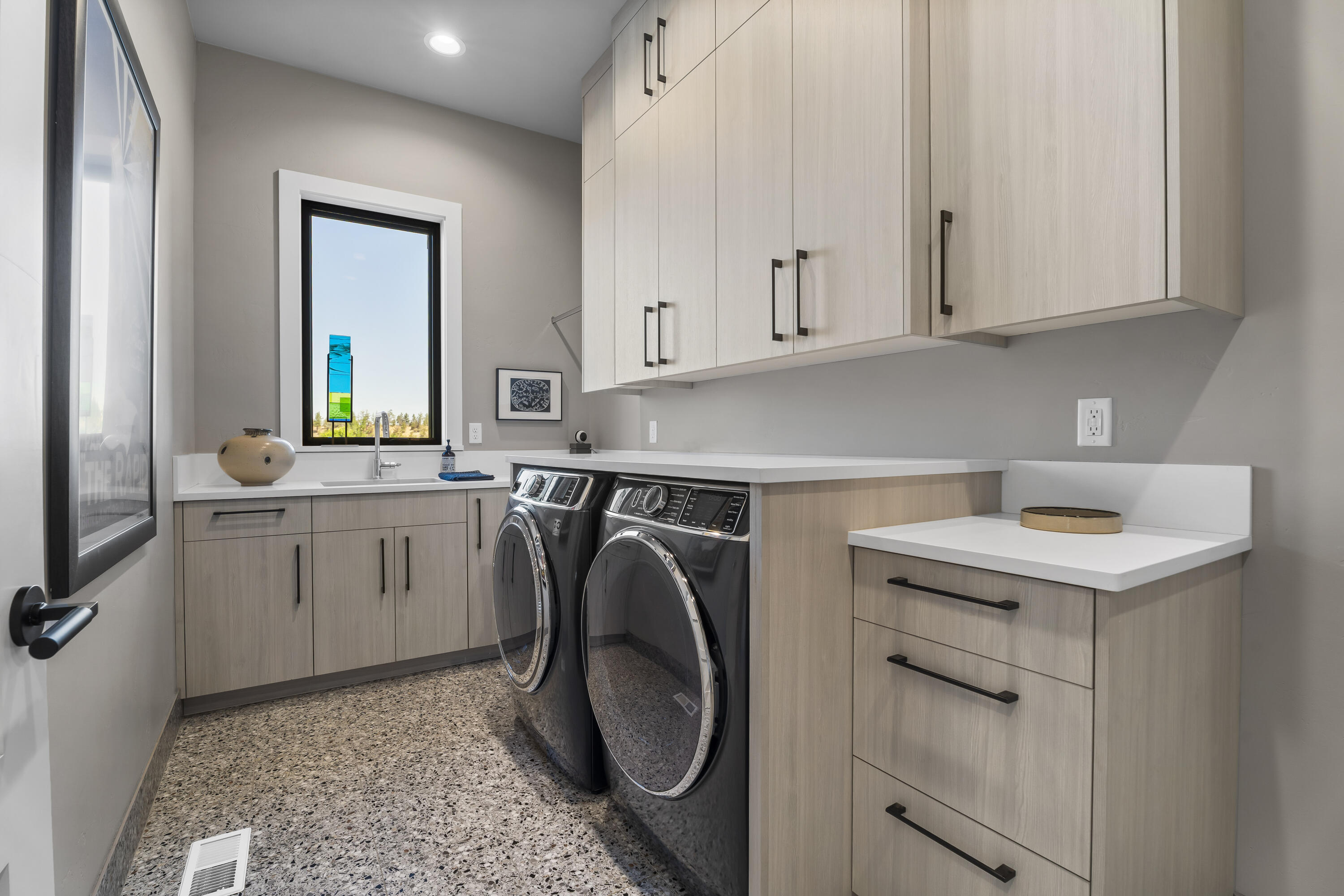 Deschutes River Ranc - Residential