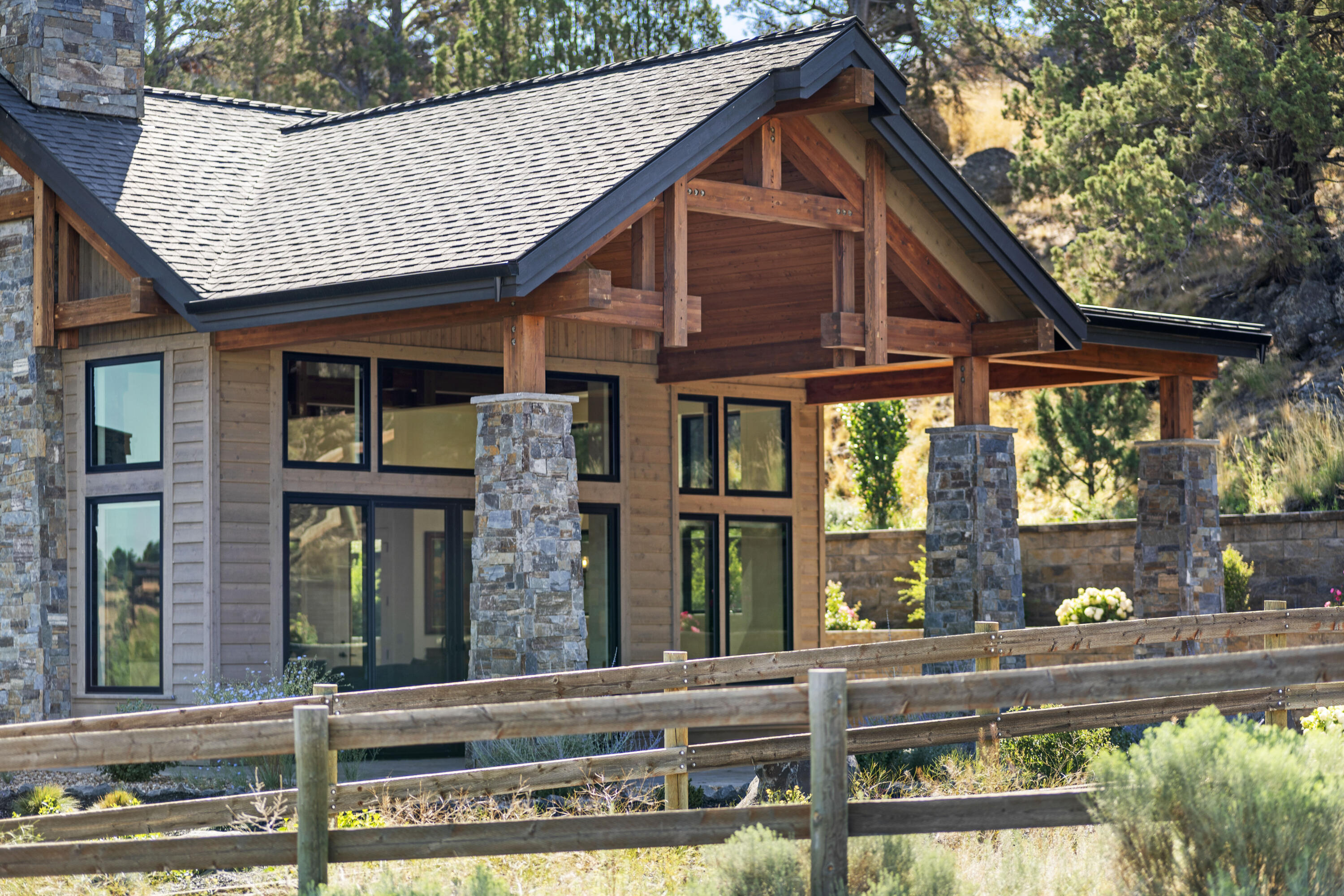 Deschutes River Ranc - Residential