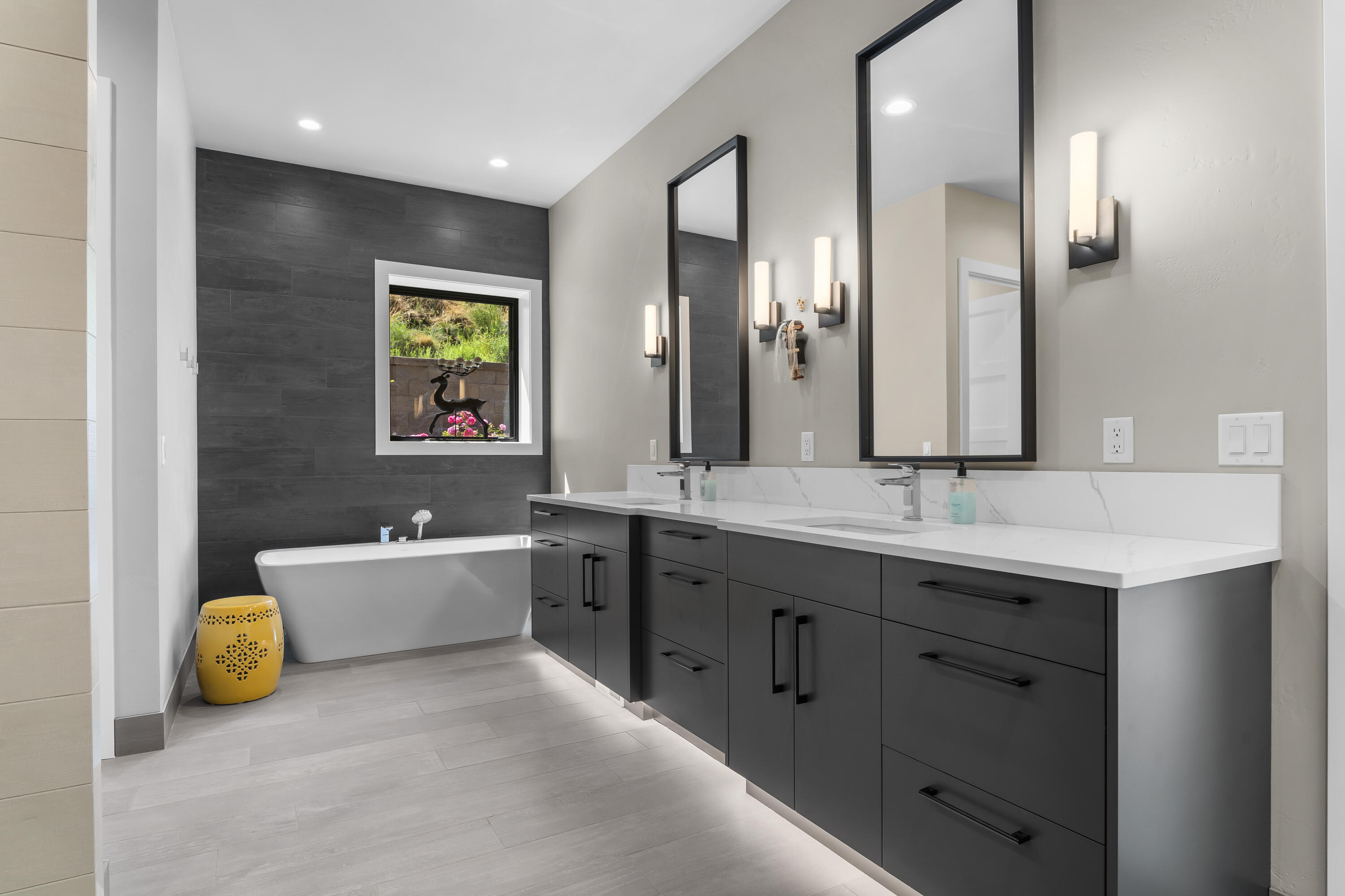 Deschutes River Ranc - Residential