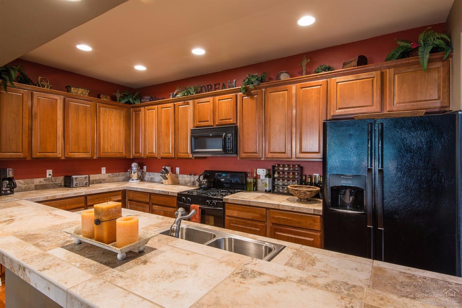 River Canyon Estates - Residential