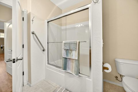 Tiny photo for 4604 Cloudcrest Drive, Medford, OR 97504 (MLS # 220211657)