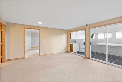 Tiny photo for 2490 NW Deschutes Drive, Madras, OR 97741 (MLS # 220212526)