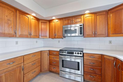 Tiny photo for 2490 NW Deschutes Drive, Madras, OR 97741 (MLS # 220212526)