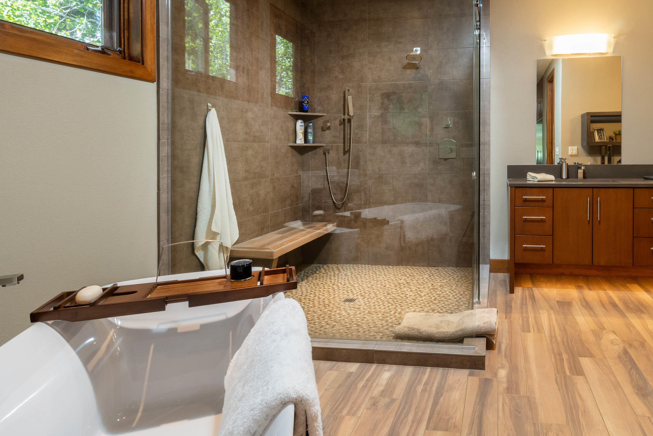 Broken Top - Residential