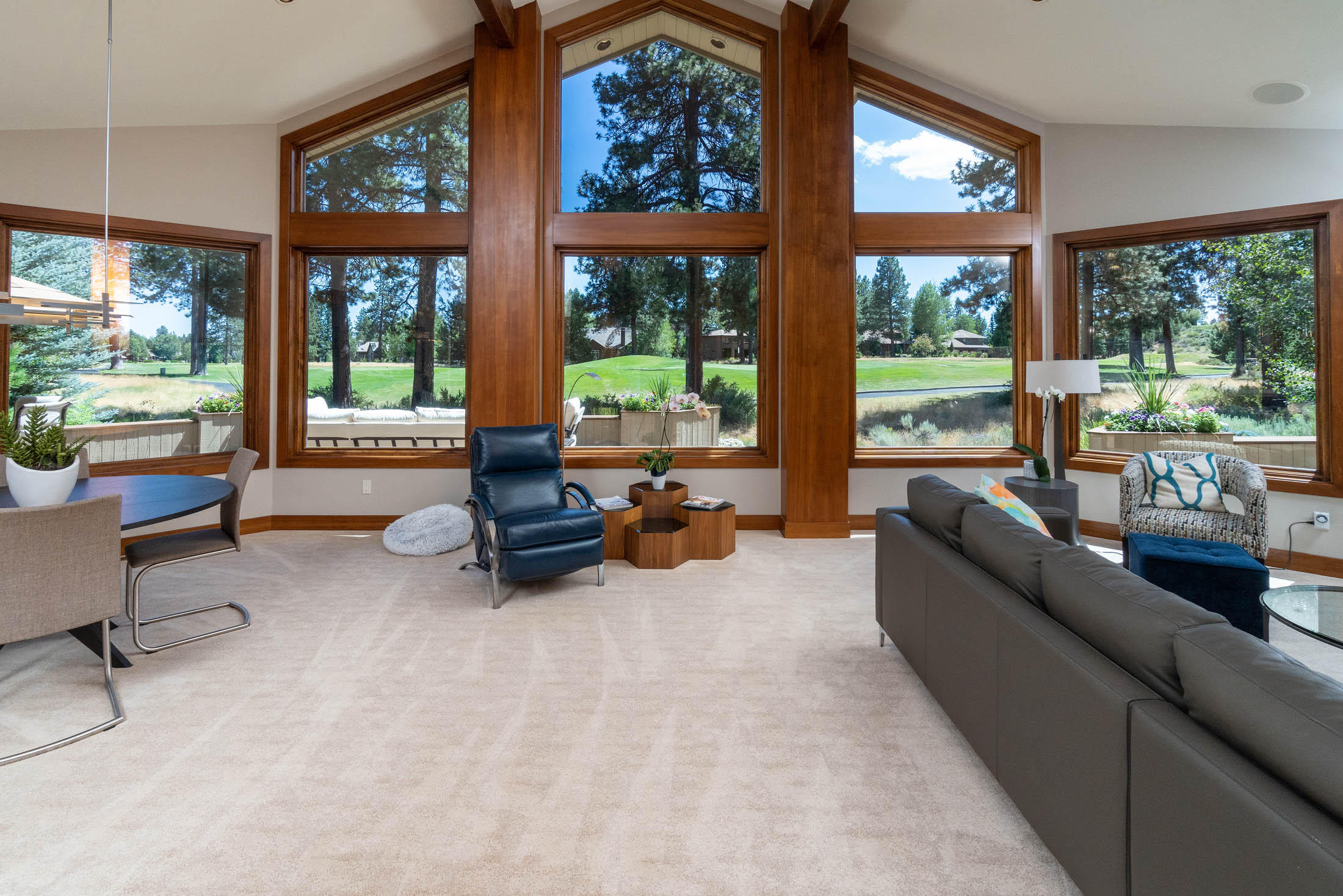 Broken Top - Residential